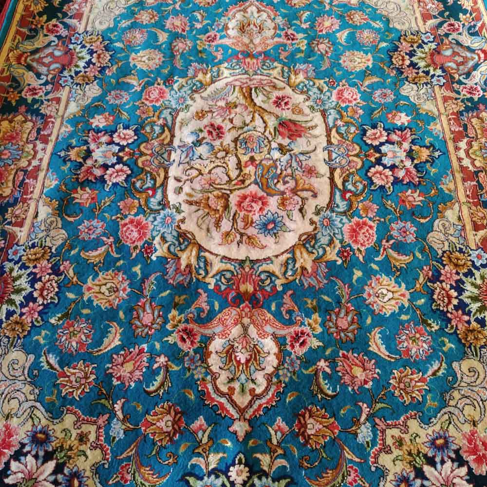 گالری تصاویرقالی های عتیقه ایران